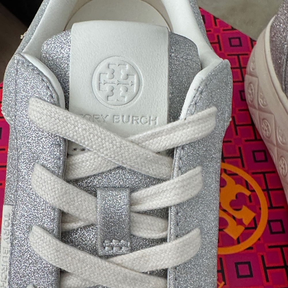 Tory Burch Lady Bug Women's Silver Glitter Sneakers Sz 9 - Picture 6 of 10